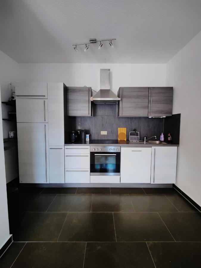 Neu Sanierte Wohnung Mit Balkon Und Stellplatz Erfurt Luaran gambar