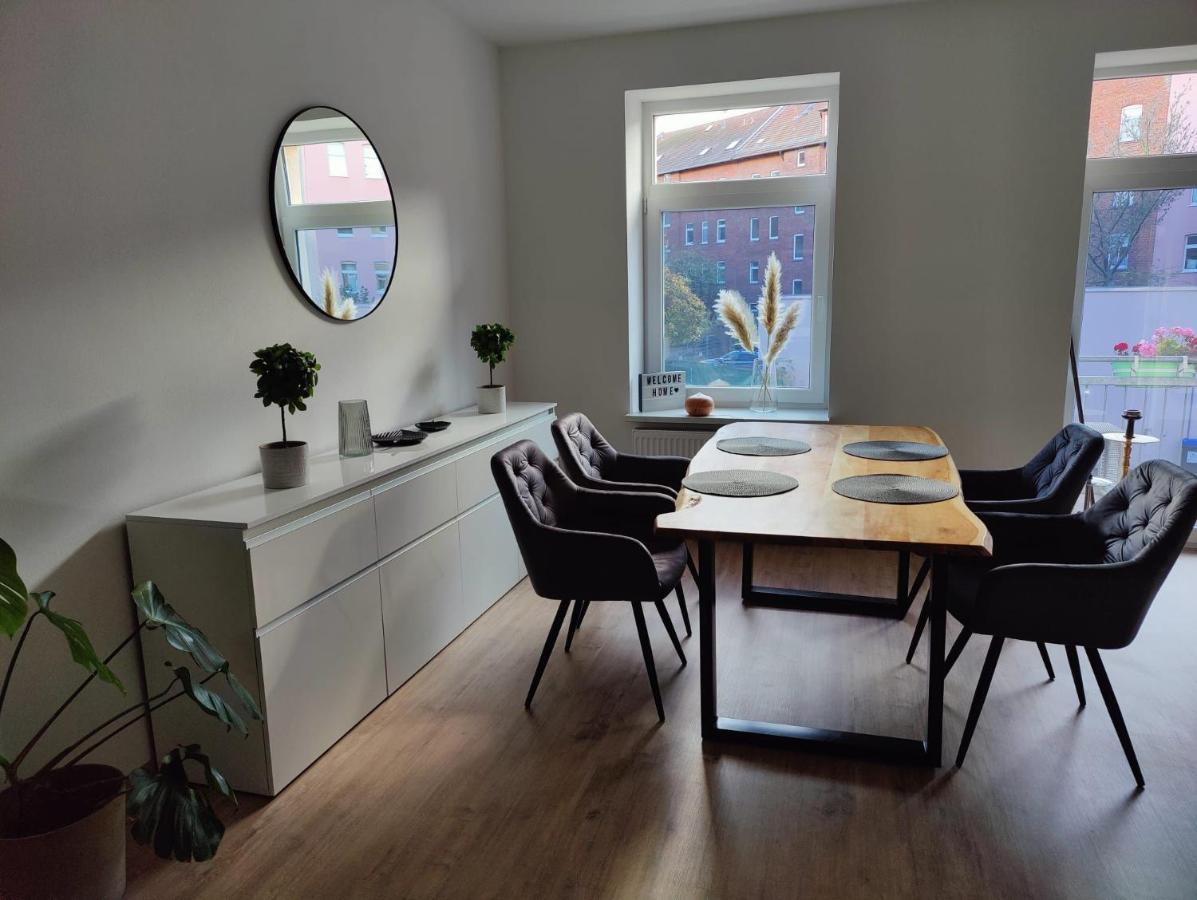 Neu Sanierte Wohnung Mit Balkon Und Stellplatz Erfurt Luaran gambar